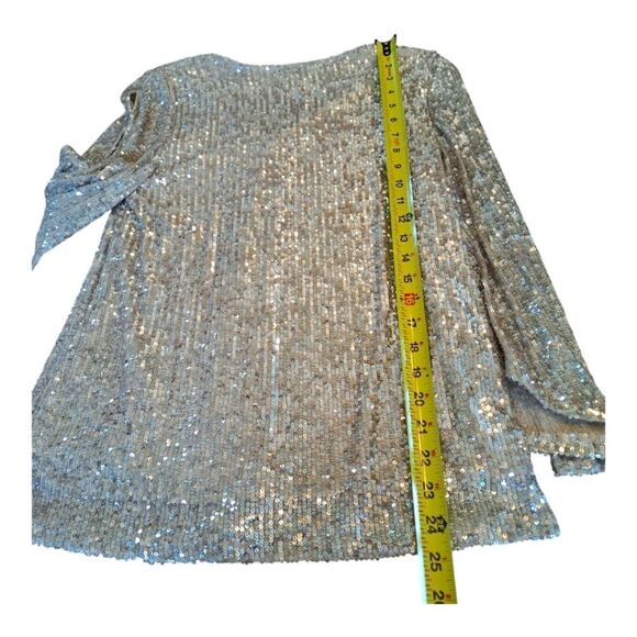BLING Cable and Gauge M Glitzy Glam Party Top Sequins Split Bell Sleeves Holiday - Picture 16 of 16